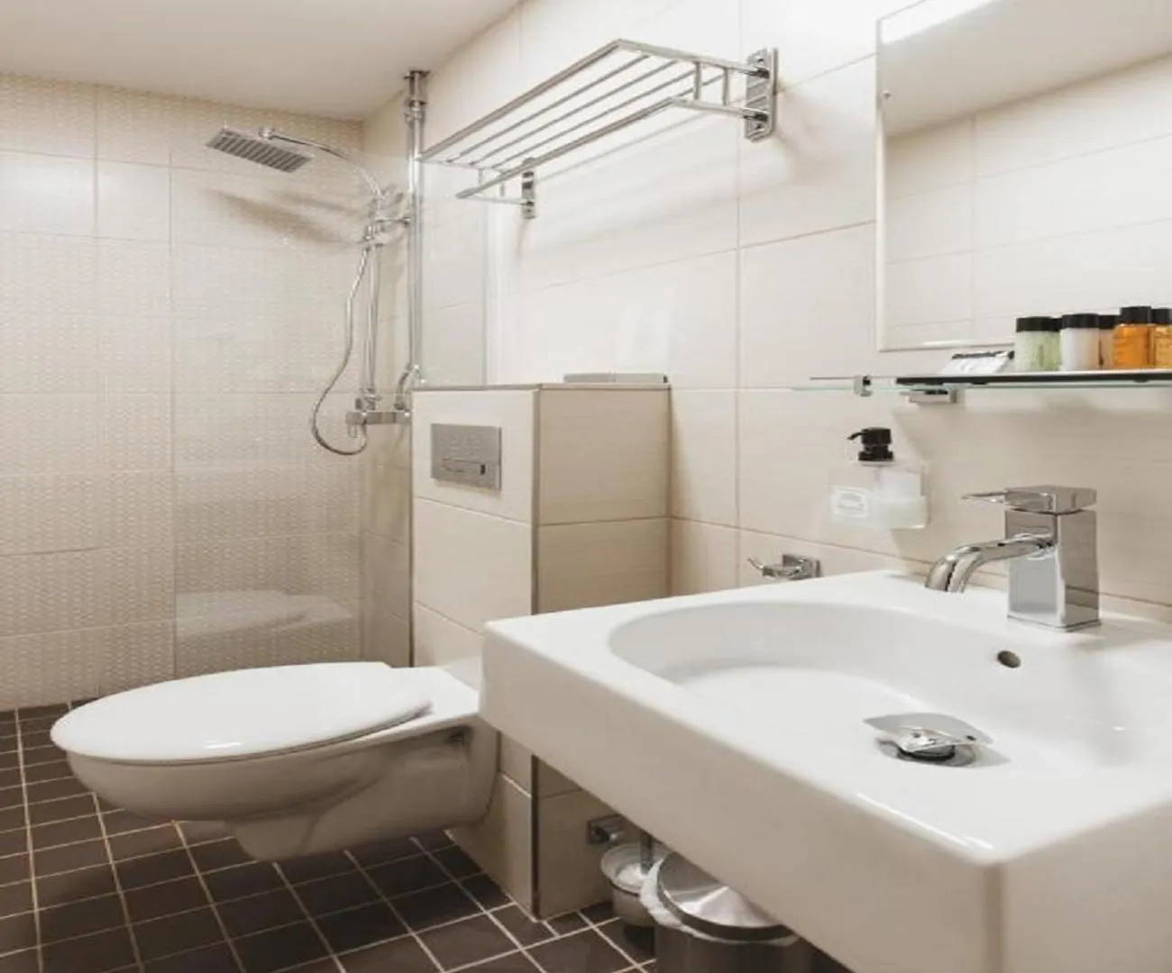Hotel Plaza Grand Near Igi Airport New Delhi